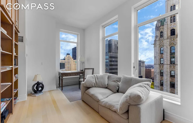 30 PARK PL