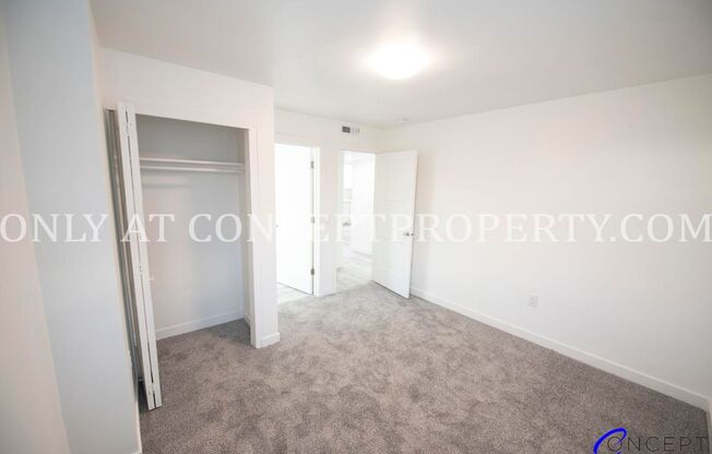 2 beds, 2 baths, 833 sqft, $1,699, Unit 513- (03)