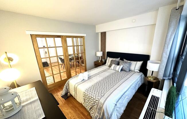 2 beds, 1 bath, 600 sqft, $5,999, Unit 8-B