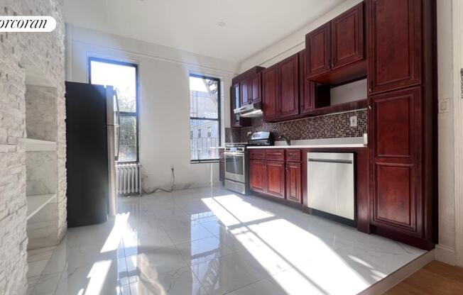 149 LEONARD ST