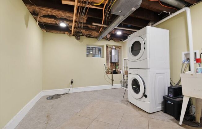 1319 MASSACHUSETTS AVE SE