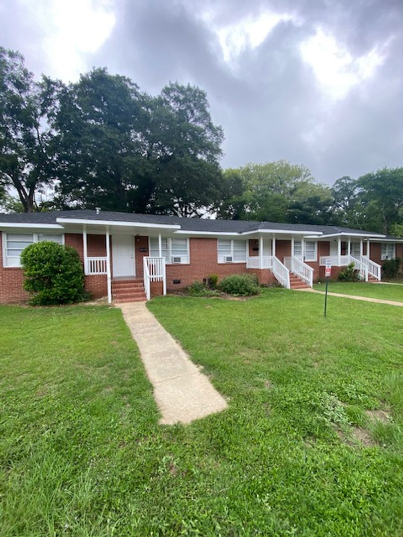Glenwood Dr. 3005**Dale