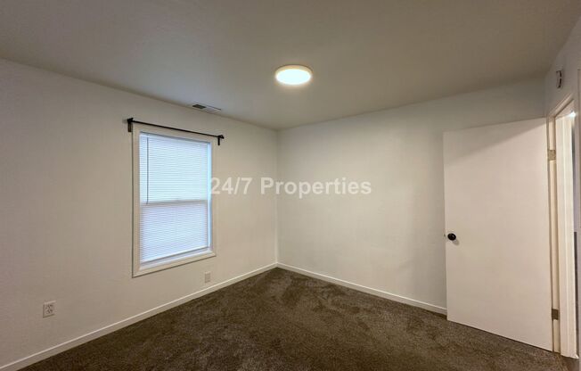 3 beds, 1 bath, $2,195