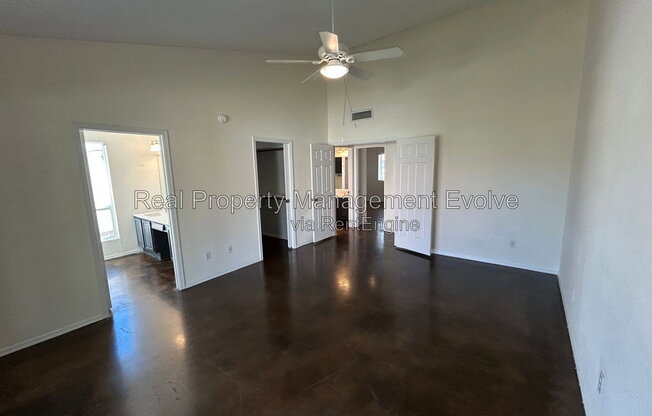 3 beds, 2 baths, 1,863 sqft, $2,249