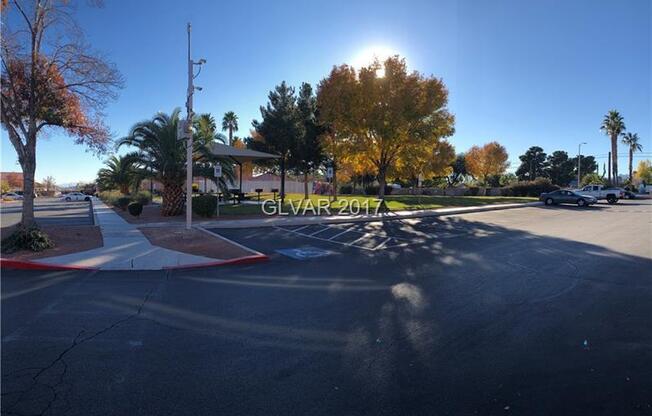 3 beds, 2 baths, 1,140 sqft, $1,350