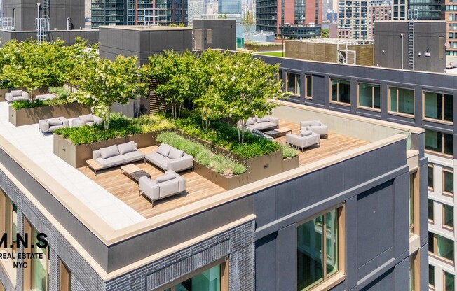 1 bed, 1 bath, $4,669, Unit 708
