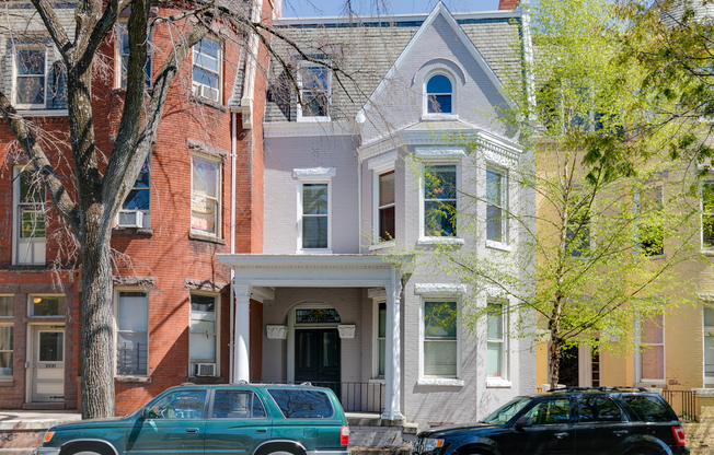 1006 Park Avenue