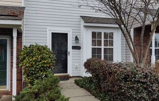 Pristine move in ready Townhome located in the Maplecrest Complex!