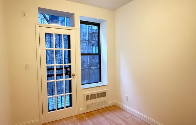 2 beds, 1 bath, 470 sqft, $4,795, Unit 3