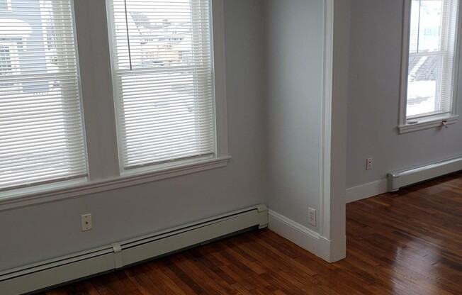 1 bed, 1 bath, 800 sqft, $2,275, Unit 41B