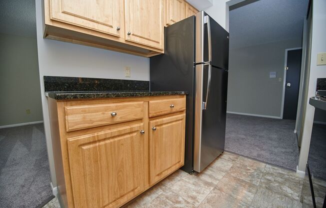 2 beds, 1 bath, 975 sqft, $1,575, Unit 209