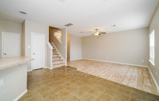 233 RATTLESNAKE WAY
