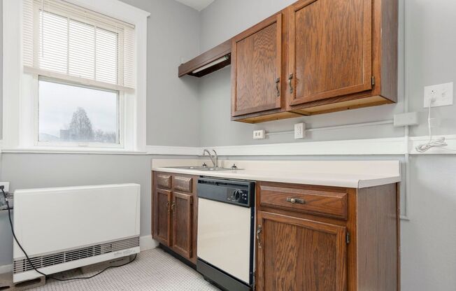 1 bed, 1 bath, 900 sqft, $850, Unit #25