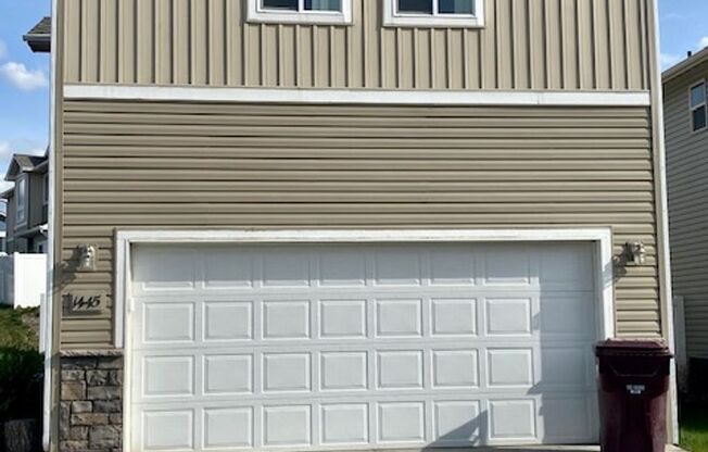 Stylish Comfort in the Heart of Pullman