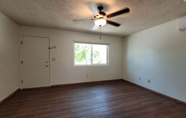 Renovated 2 Bed / 1 Bath