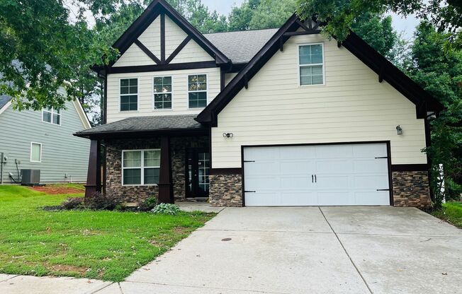 Wow! Beautiful 3 bedroom 3 bathroom home in Madison Park! Must see!
