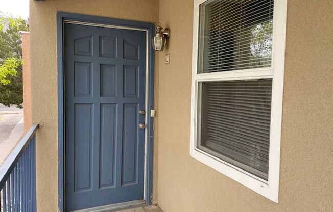 1524 - 12204 Candelaria Rd NE