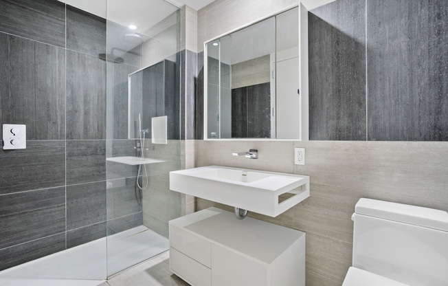 Studio, 1 bath, 577 sqft, $3,850, Unit 405S