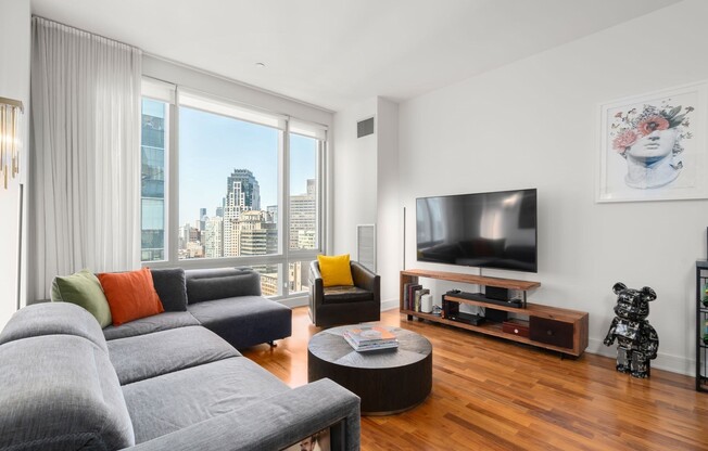 2 beds, 2 baths, 1,263 sqft, $8,000, Unit 21M