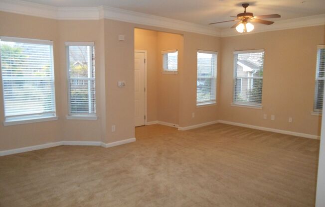 3 beds, 2 baths, 1,447 sqft, $1,524, Unit 0505