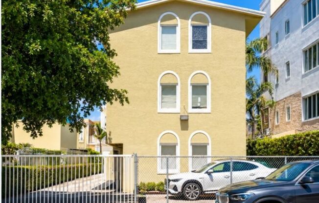 224 SW 4 Ave | Downtown Miami (Flagler area / west side of CBD)