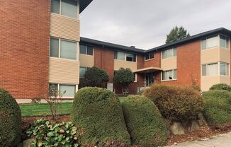 Evanston Court Apartments