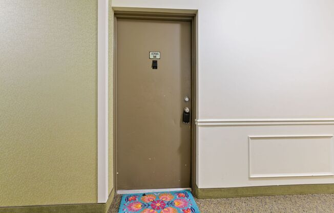 Spacious Springfield Condo in Desirable Neighborhood | 2 Bed, 1 Bath