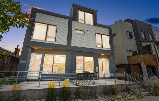 3832 Jason Street