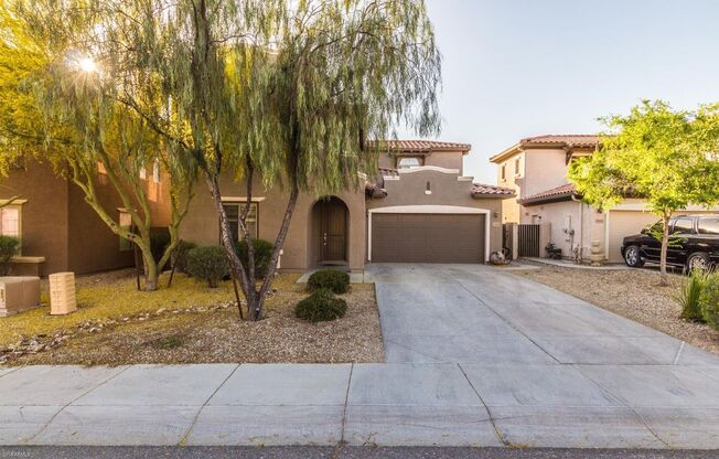 Gorgeous 5 Bedroom 3.5 Bath Stetson Valley Home with Private Pool close to Deem Hills Park