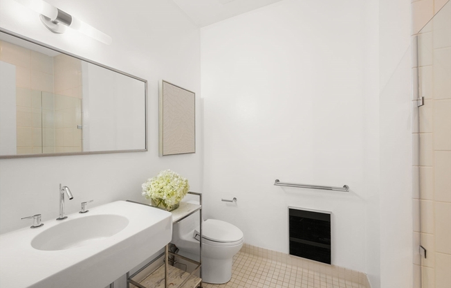 2 beds, 2.5 baths, 1,525 sqft, $6,500, Unit PH-7C