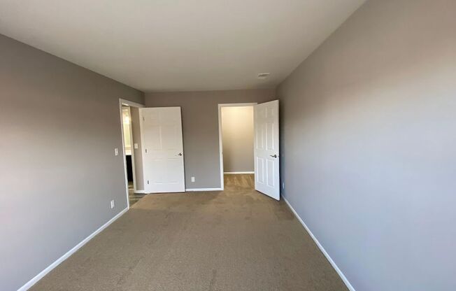 2 beds, 1 bath, 1,000 sqft, $1,595, Unit 1167-9