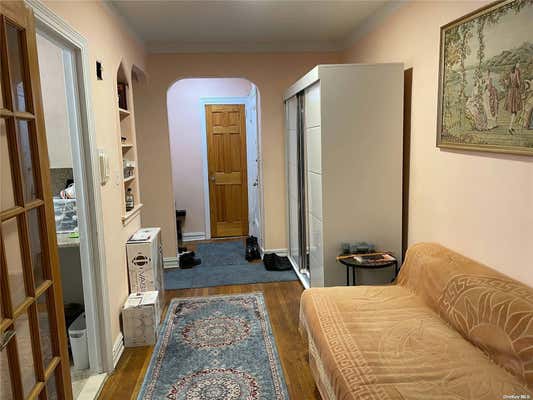 1 bed, 1 bath, 850 sqft, $2,100, Unit 2F