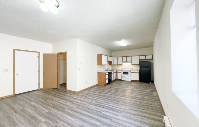 6 North Main Street - Downtown apartments on second floor above commercial spaces.