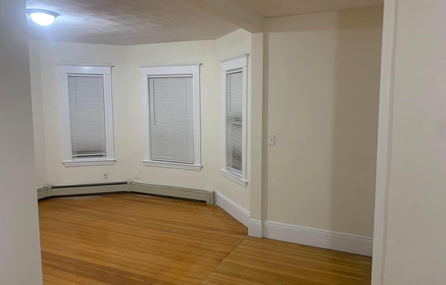 27 29 BELLINGHAM