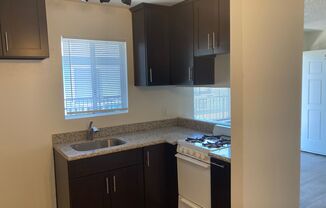 1 bed, 1 bath, 550 sqft, $1,795, Unit 1868-6