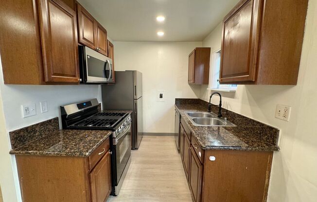 1 bed, 1 bath, 650 sqft, $2,250, Unit 4