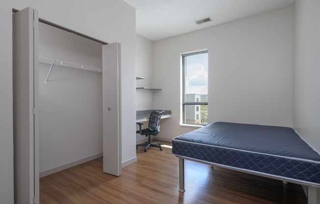 1 bed, 1 bath, $540