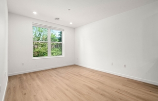 1 bed, 1 bath, 640 sqft, $3,475, Unit 205