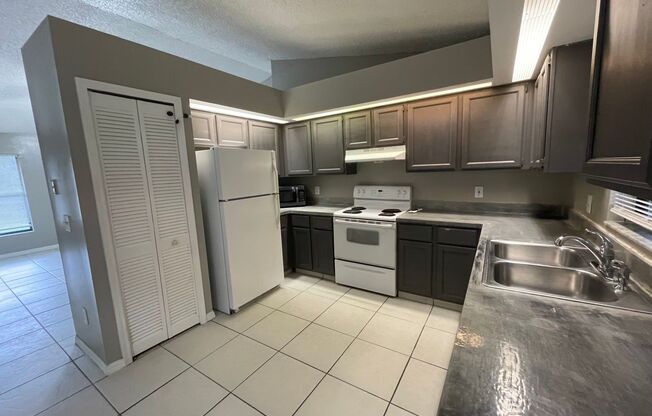 3 beds, 2 baths, $1,780