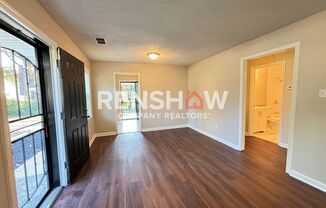 2 beds, 1 bath, $1,095