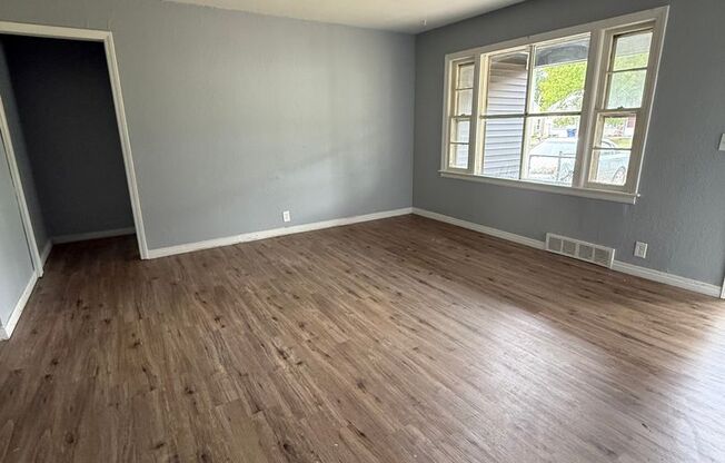 Darling 3 Bedroom in Nice Quiet Area