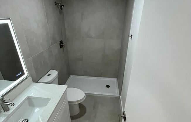 2 beds, 1.5 baths, 1,050 sqft, $1,349, Unit #50