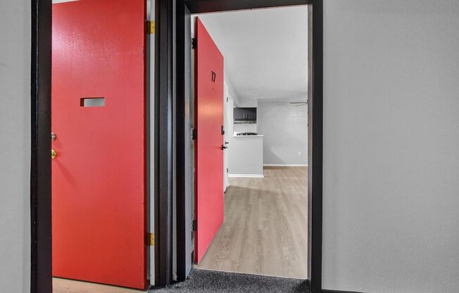 1 bed, 1 bath, 511 sqft, $945, Unit Unit 17