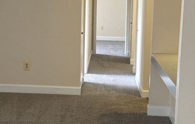 2 beds, 1.5 baths, 1,050 sqft, $1,820, Unit 3400 #303