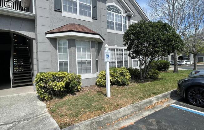 3349 S KIRKMAN RD