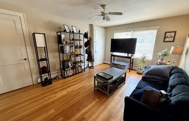 17 ALDRICH RD