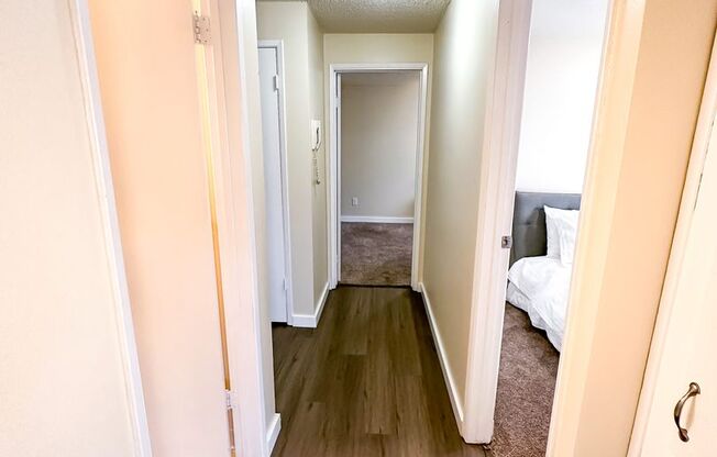 2 beds, 1 bath, 759 sqft, $2,395, Unit 11
