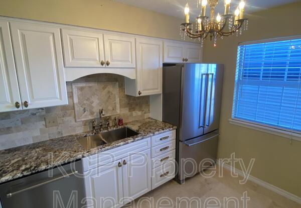 2600 BROOKEN HL DR