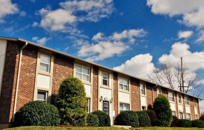 Apartment Buildings in Florissant