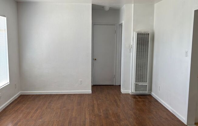 2 beds, 1 bath, 800 sqft, $1,550, Unit 381